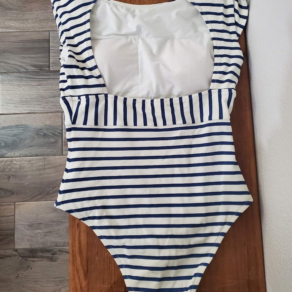 J Crews swim suit size 4